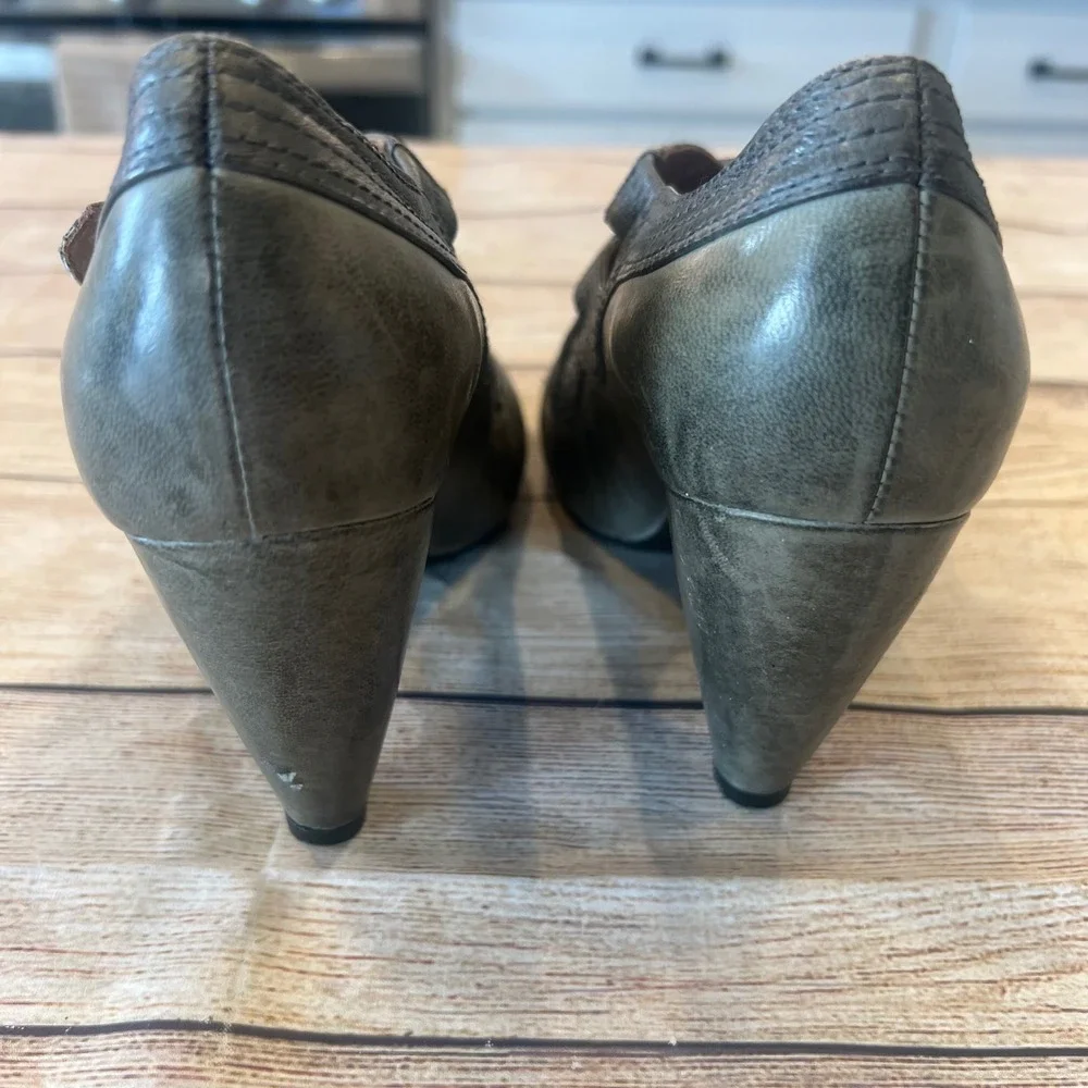 Miz Mooz Grey Leather Mary‎ Jane Pumps Strappy Cone Heels Womens 7.5